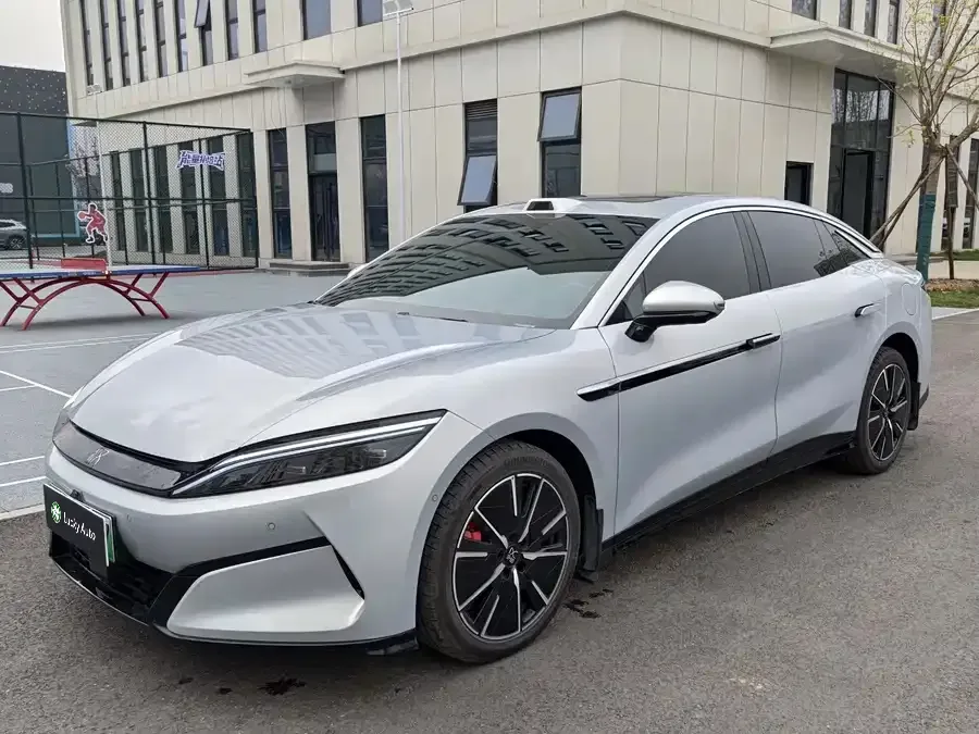 BYD Han L DM-p 200KM Silver Silver exterior